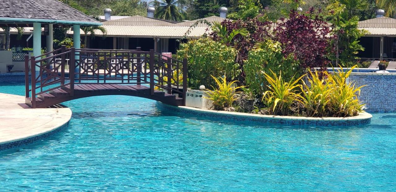 Starfish Tobago Hotel Black Rock Kültér fotó