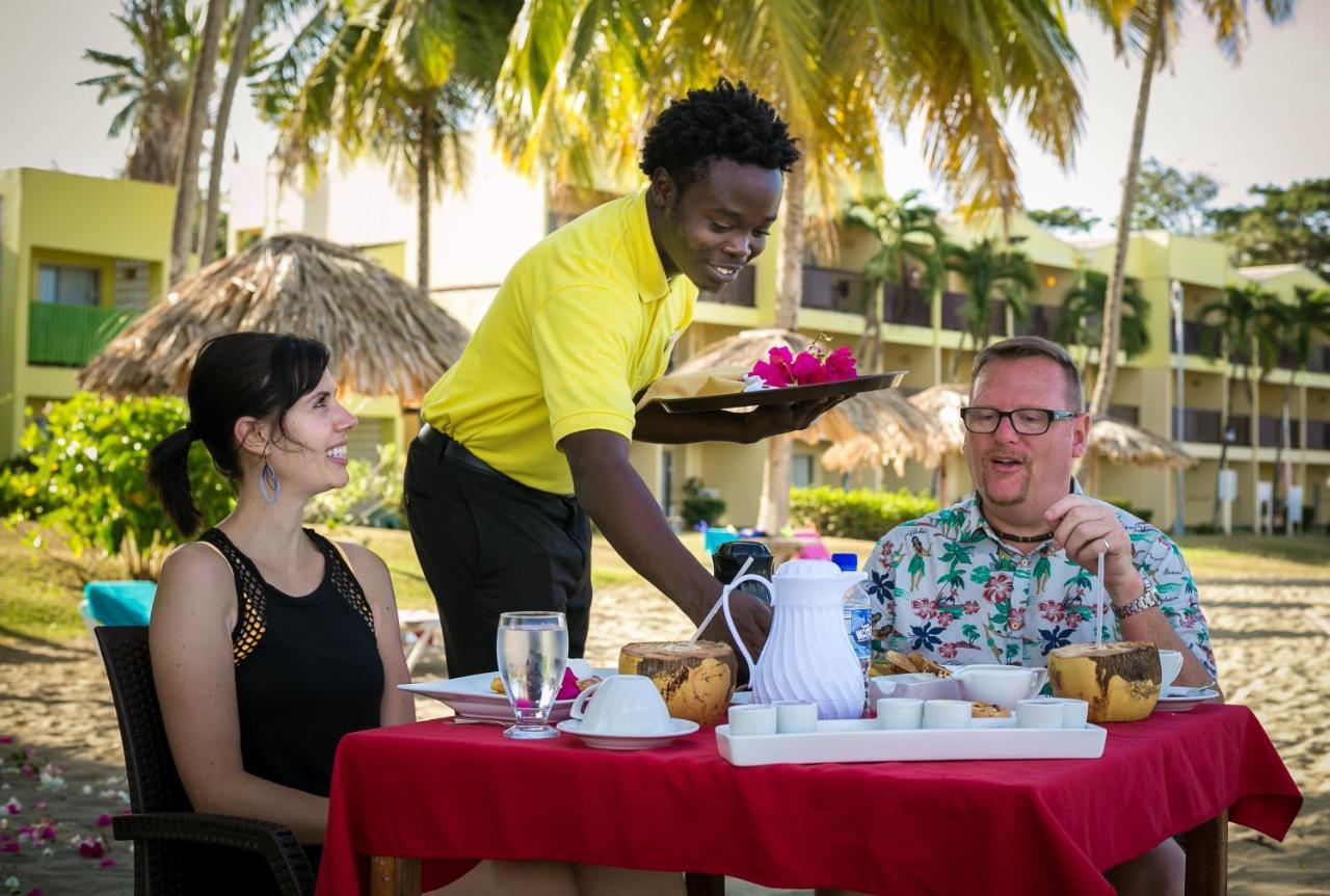 Starfish Tobago Hotel Black Rock Kültér fotó
