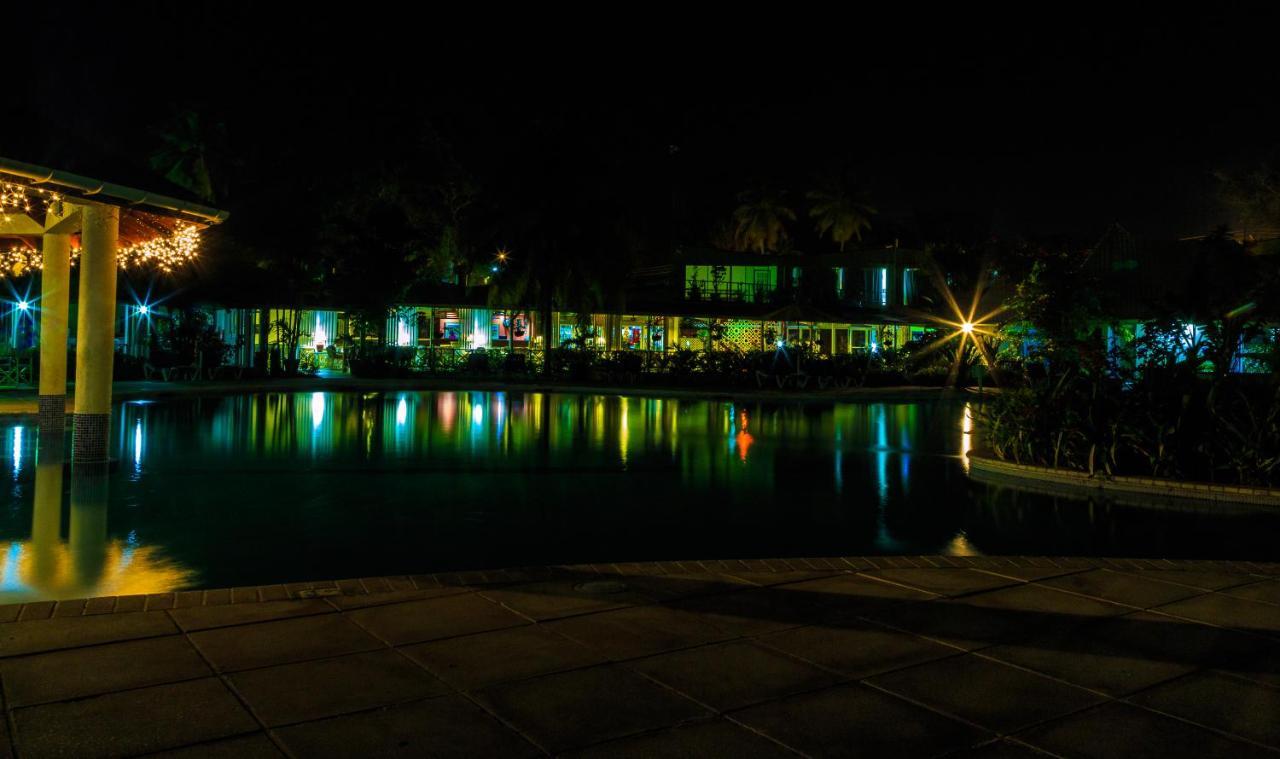 Starfish Tobago Hotel Black Rock Kültér fotó